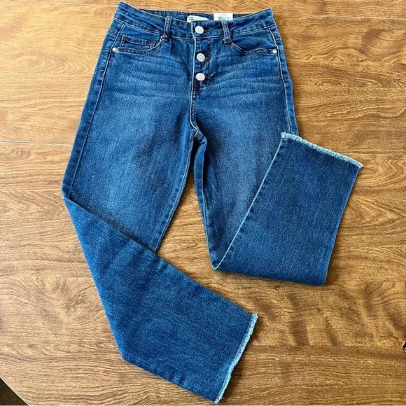 EPIC THREADS NWT Med Wash ButtonFly Stretchable Crop Denim Jeans Kids size 12 - Picture 2 of 12